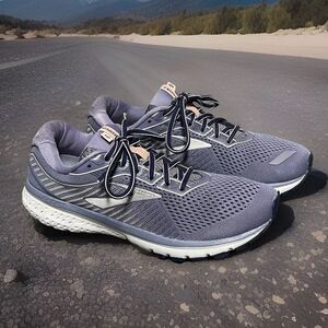 Brooks Ghost 12 Gray 1203051B086 Women's Running Shoes Size 11B